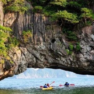DAY 8: HALONG – HANOI