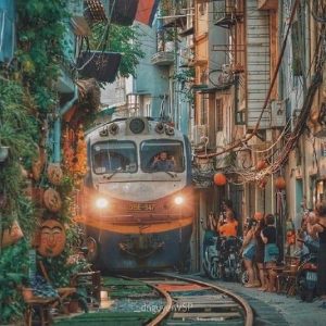 DAY 1: HANOI ARRIVAL & HALF DAY CITY TOUR